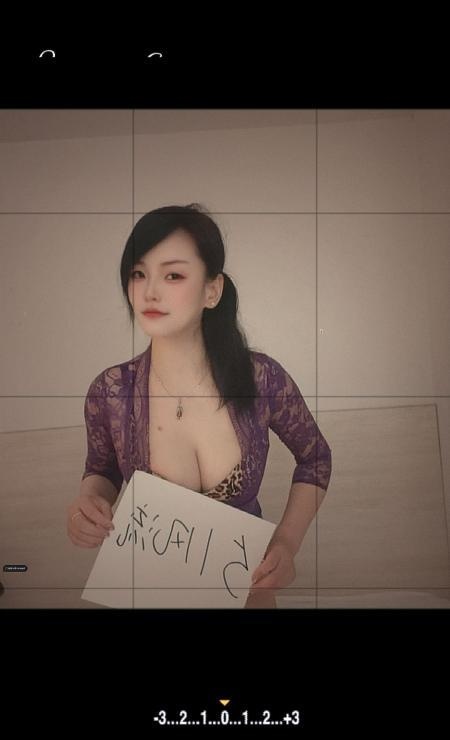 新街口小姐姐