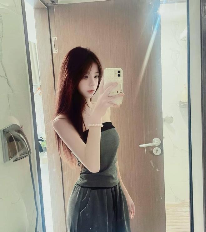 活力满满颜值水多嫩妹