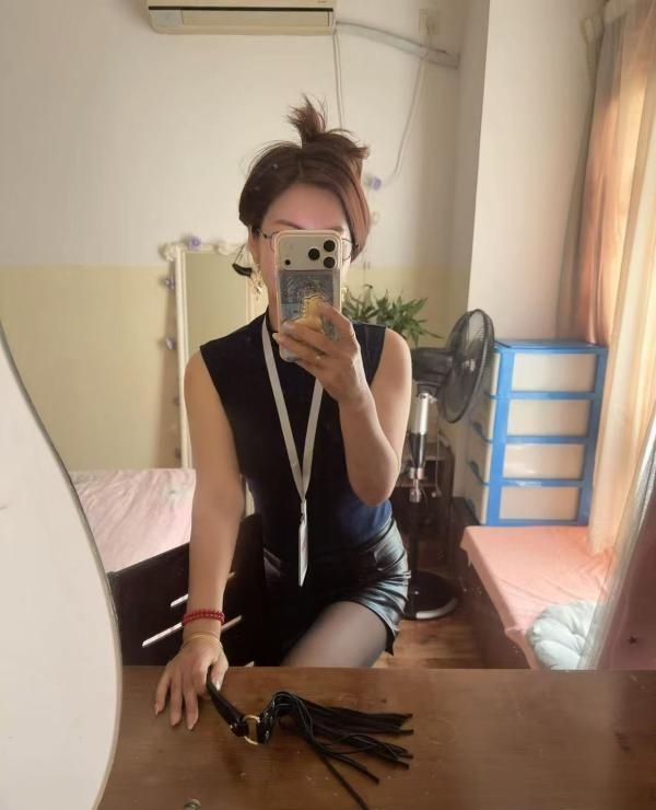 海珠角色扮演小阿姨