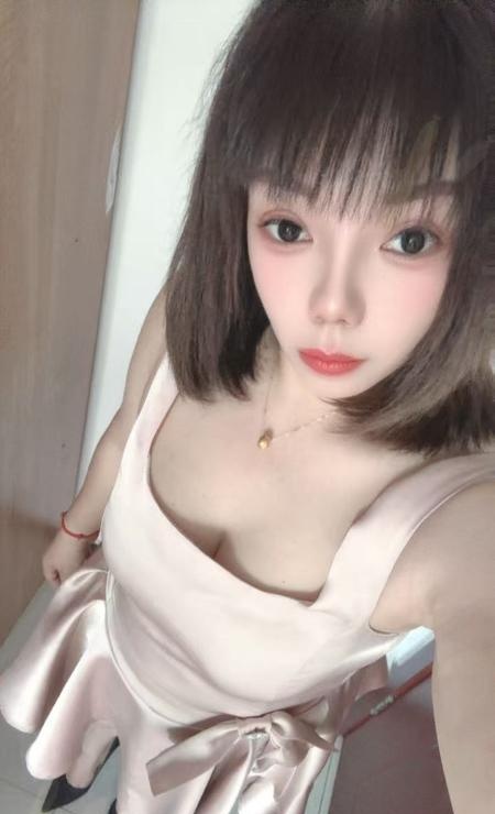 骚骚大肥臀