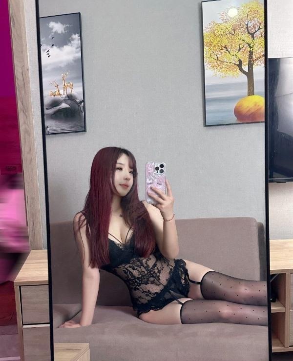 天府御姐小小椰