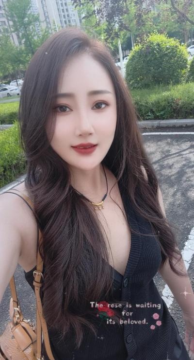巨臀三通小辣椒