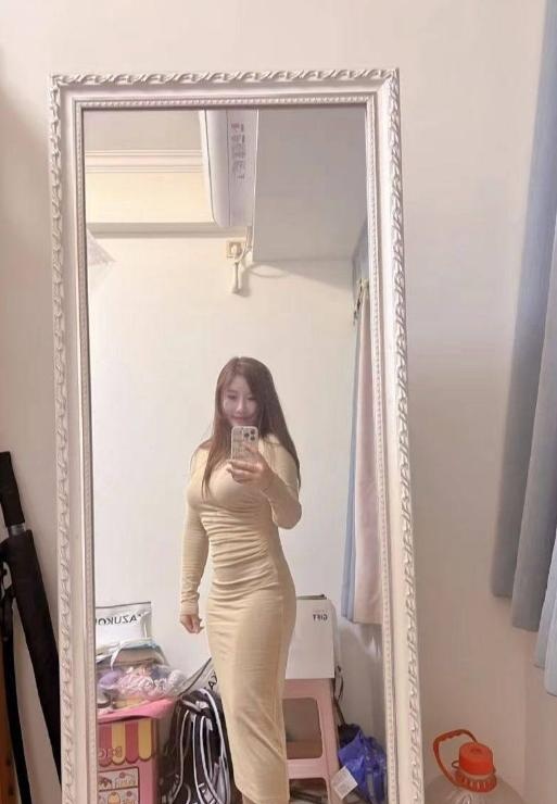 丰满性感翘臀