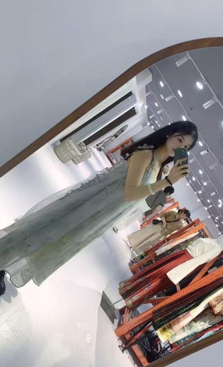 兼职温柔妹子