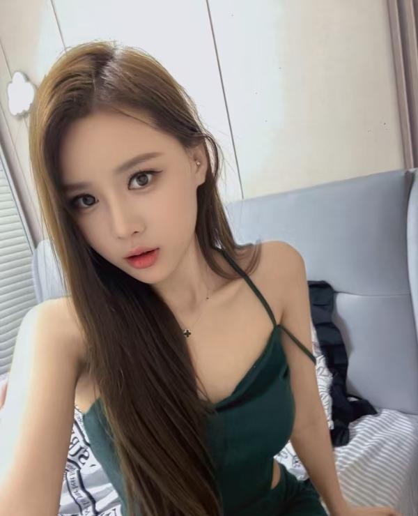 普陀米宝小姐姐