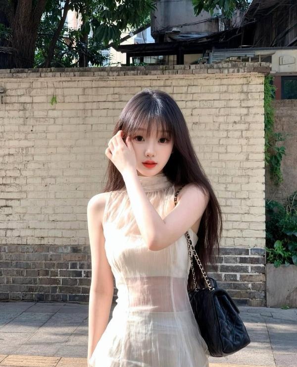 福田清纯女友系妹子