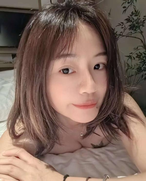 妩媚妖娆小姐姐