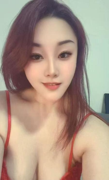 瑶海丰胸御姐