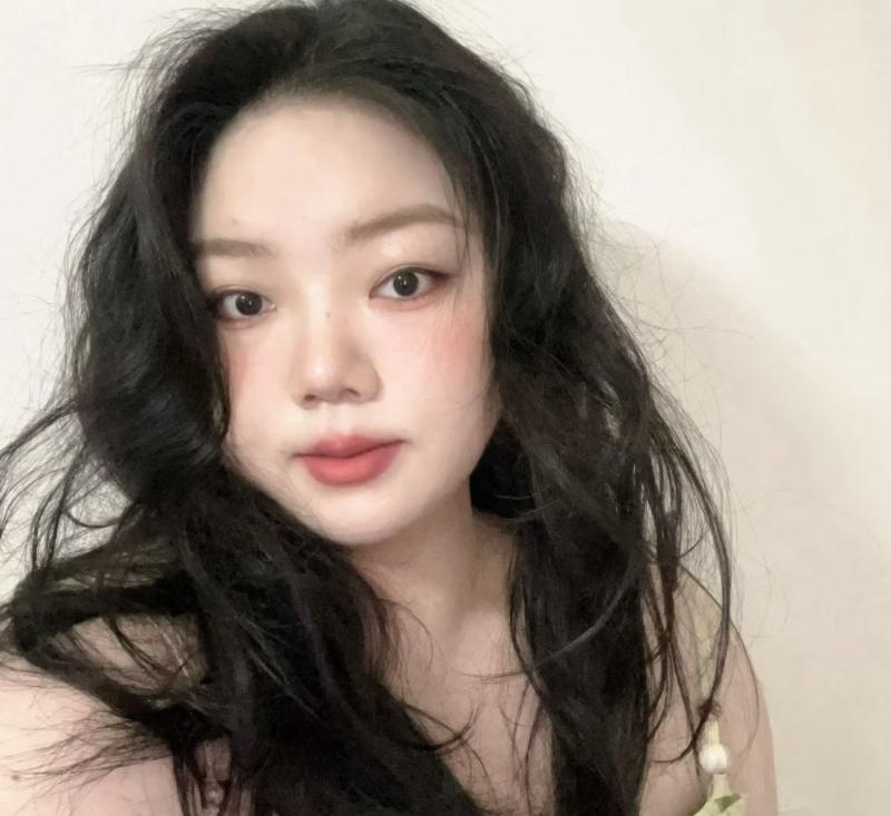 天府二街便宜大码女孩