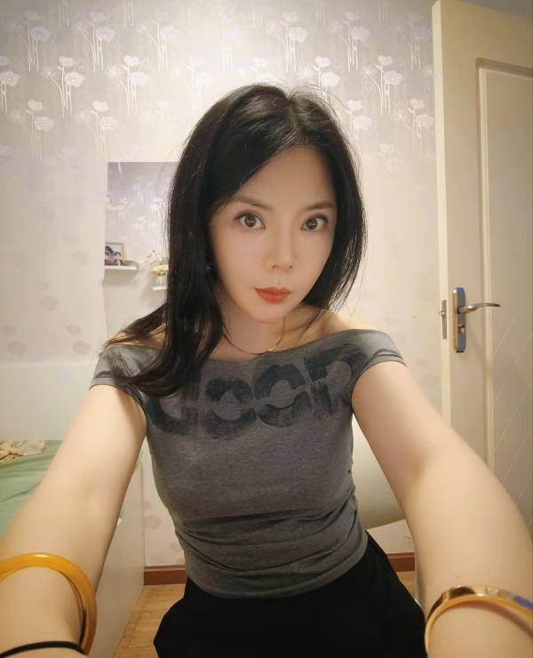 二街少妇