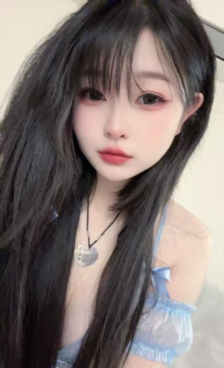肤白貌美性感美乳国宝