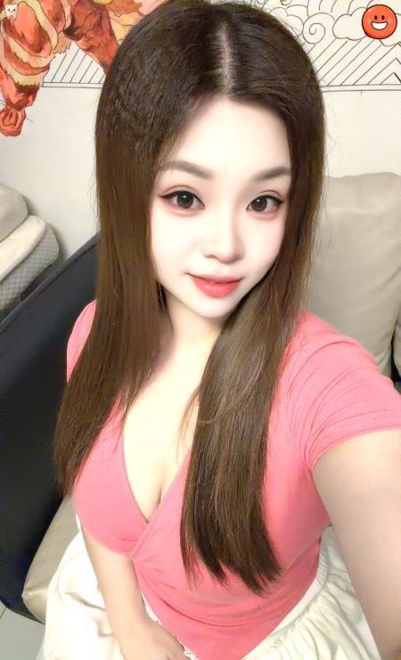 镇江新体育馆大奶老师