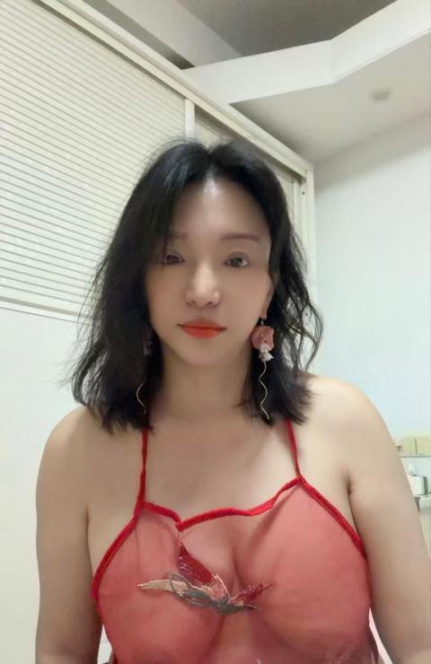 上城大胸骚货小画