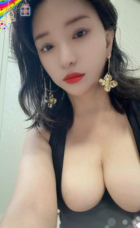 上城大胸骚货小画