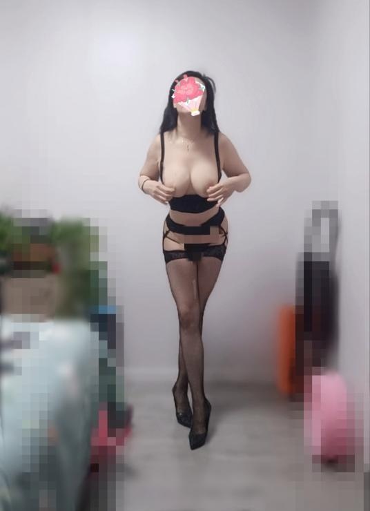 巨乳性感少妇