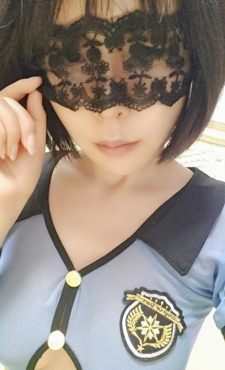 带眼镜御姐