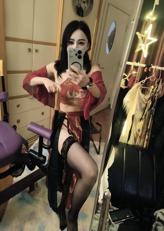 湖塘服务系女王