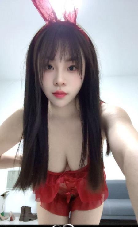 36D大奶媛媛