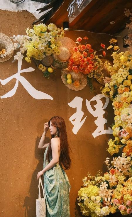 时尚气质御姐