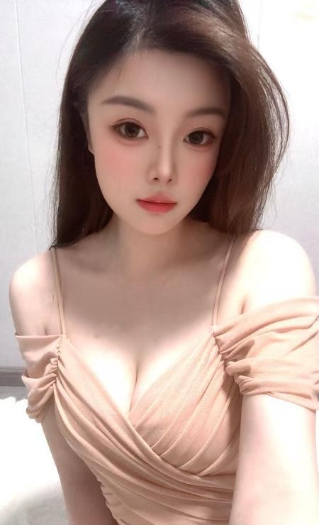 坂田性感身材沐沐