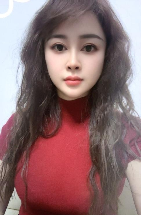圆润大奶肥臀少妇