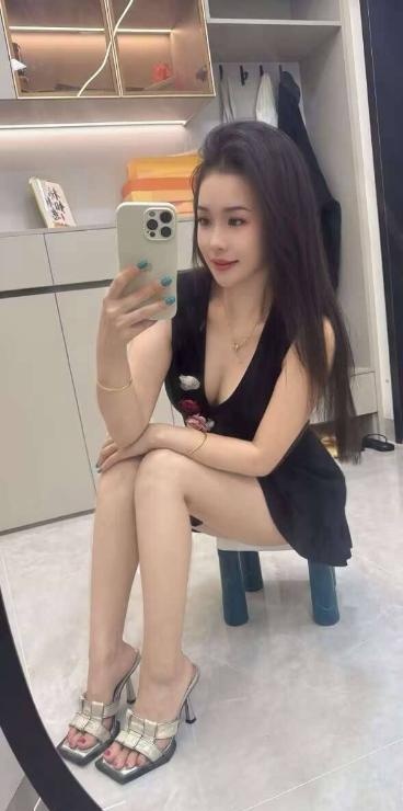 黄岛风骚大胸妹妹