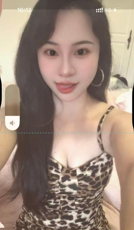 服务系大奶熟女