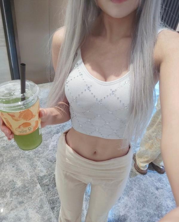 三刷金水区性感小猫咪