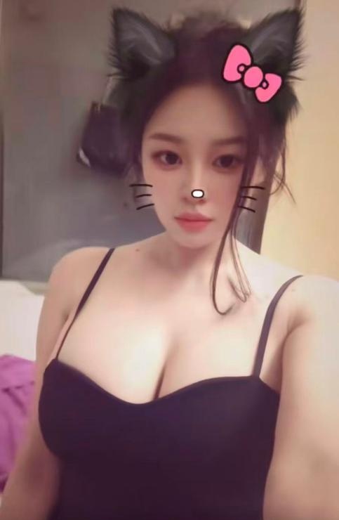 巨乳波霸小宝