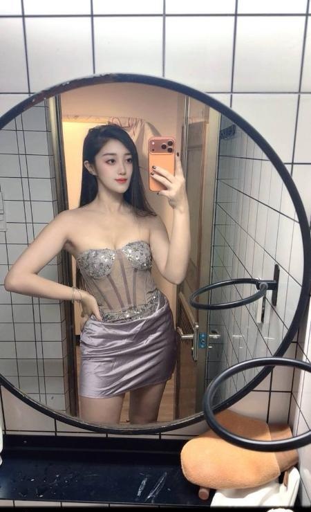 武侯性感翘臀大CC