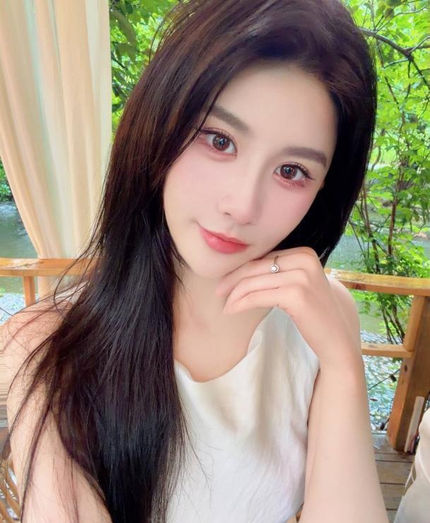 制服诱惑性感美足cc