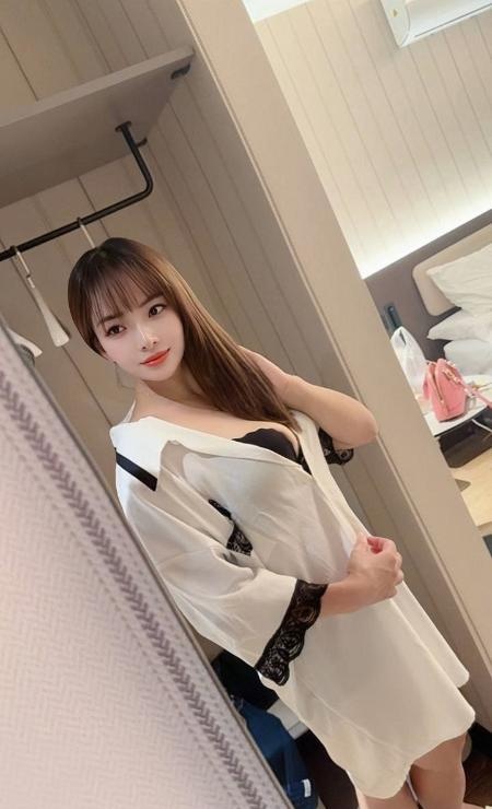 大奶人妻