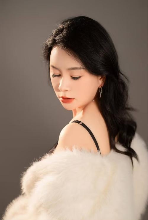 芙蓉潮喷瑜伽妹