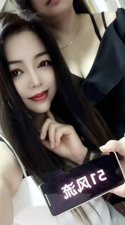 出击宝安双飞姐妹花