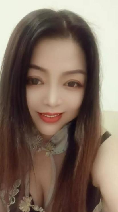 出击宝安双飞姐妹花