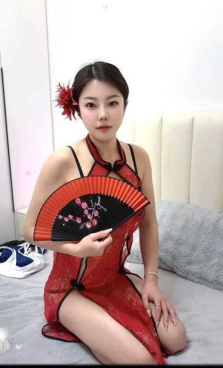 贴心服务小骚货回归