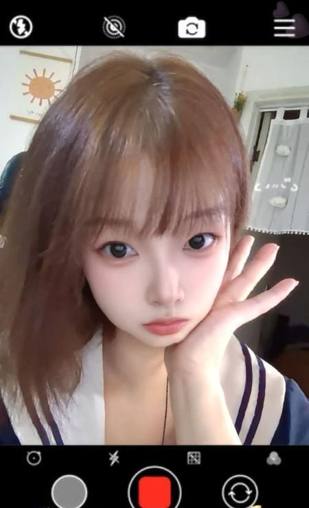 邻家小爱