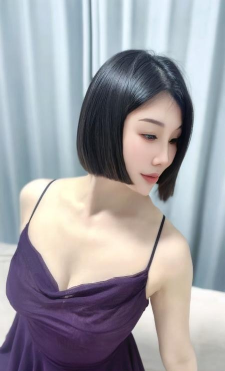 白皮翘臀骚朵朵