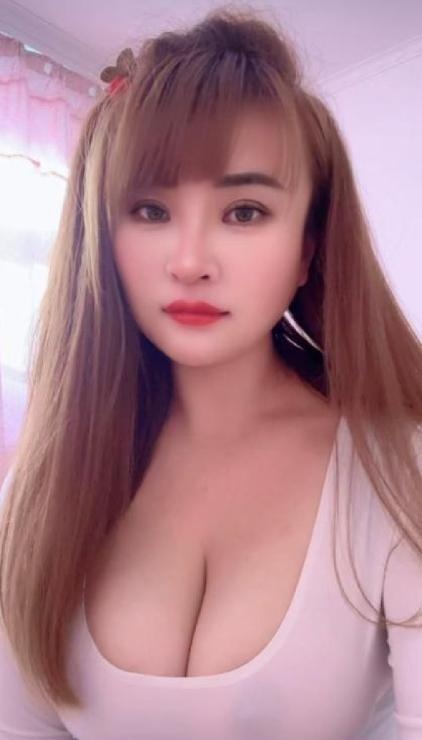 丰乳肥臀少妇娜娜