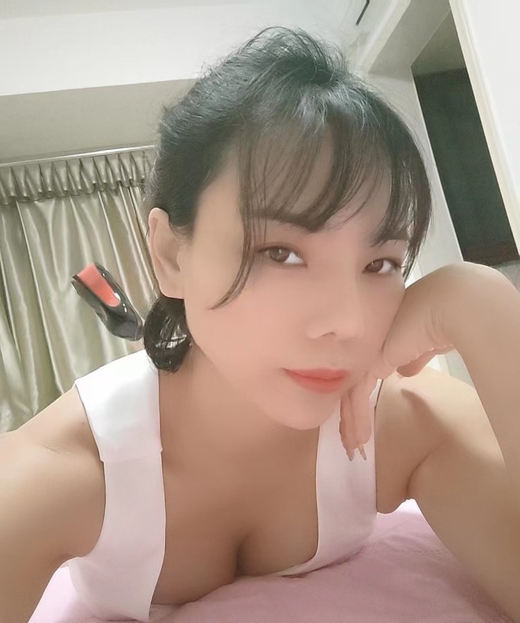 西湖温柔小姐姐