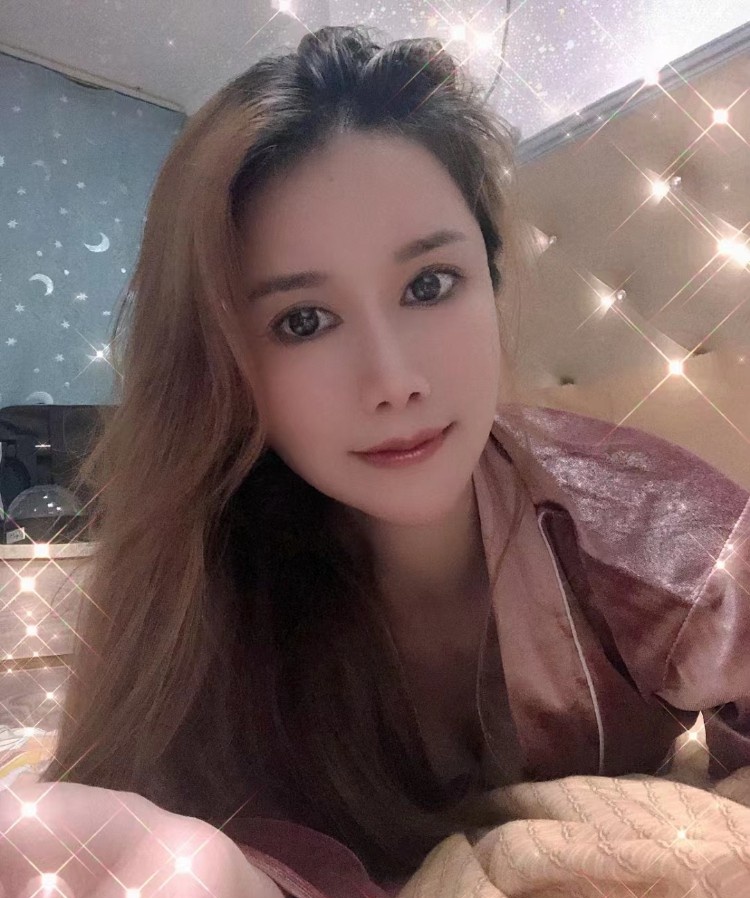 身材不错的雨乔