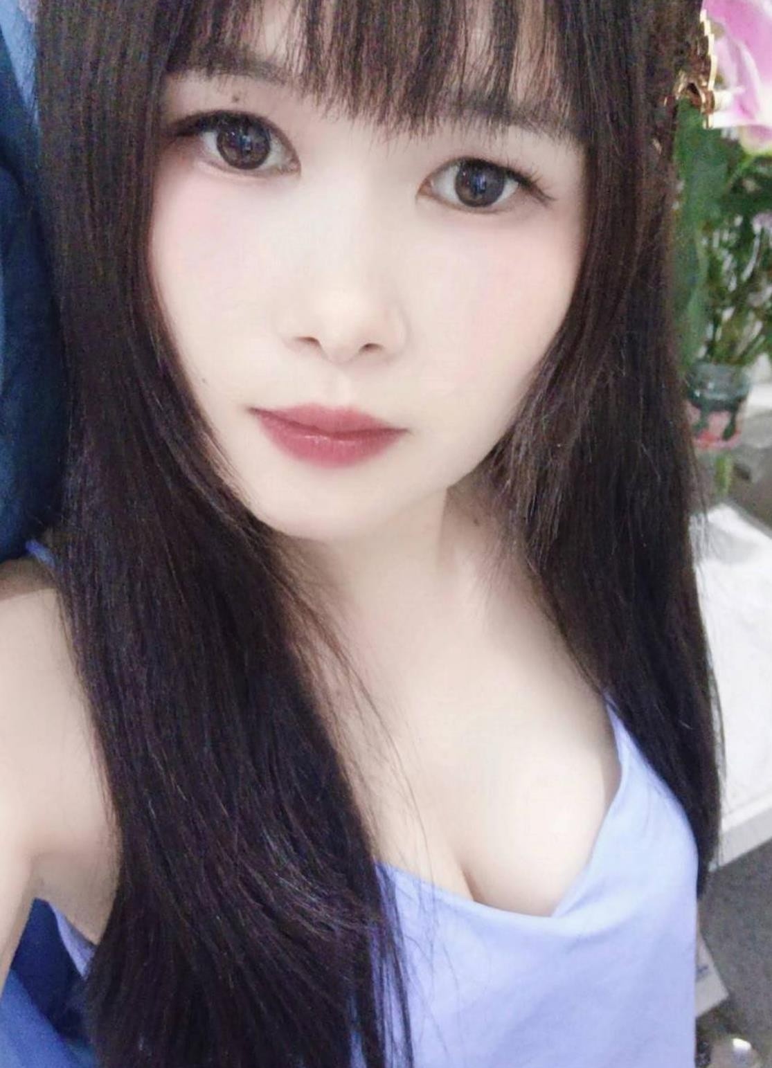 白云小良家晓呢