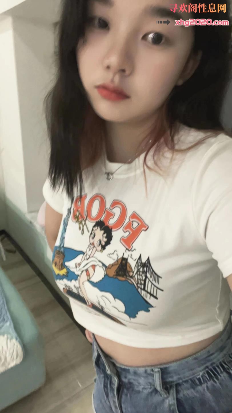 05年童颜巨乳小雪