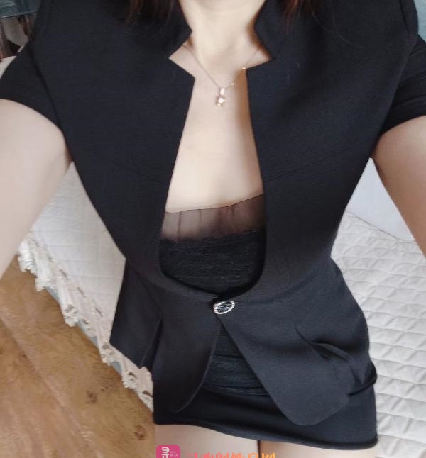 开发区美腿少妇