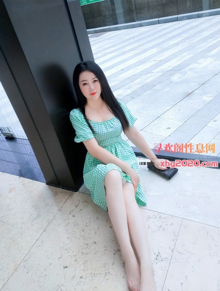 29岁小美女