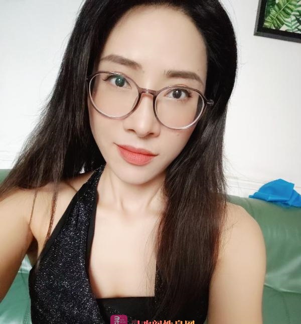 娜娜姐姐服务系熟女