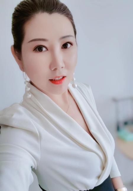 喜欢坐脸调教女王