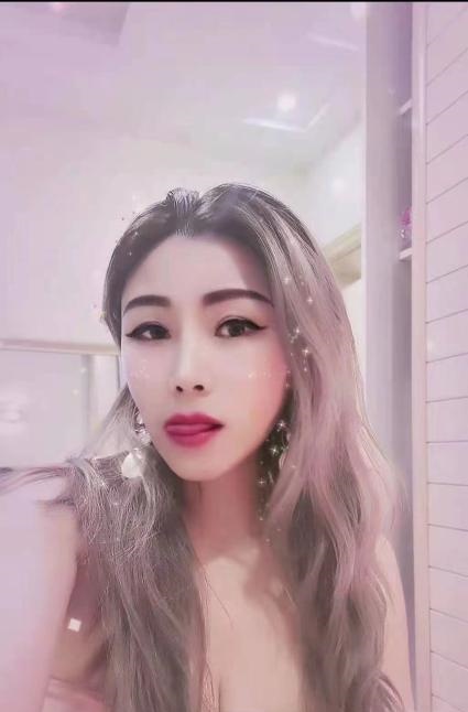 体验大奶骚妇