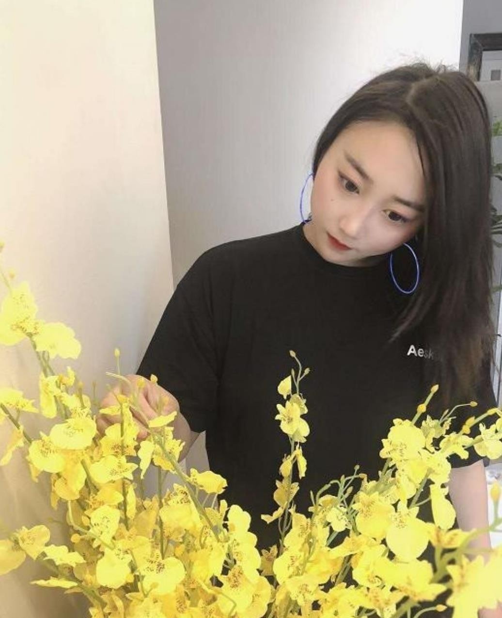 南山会计妹珊珊