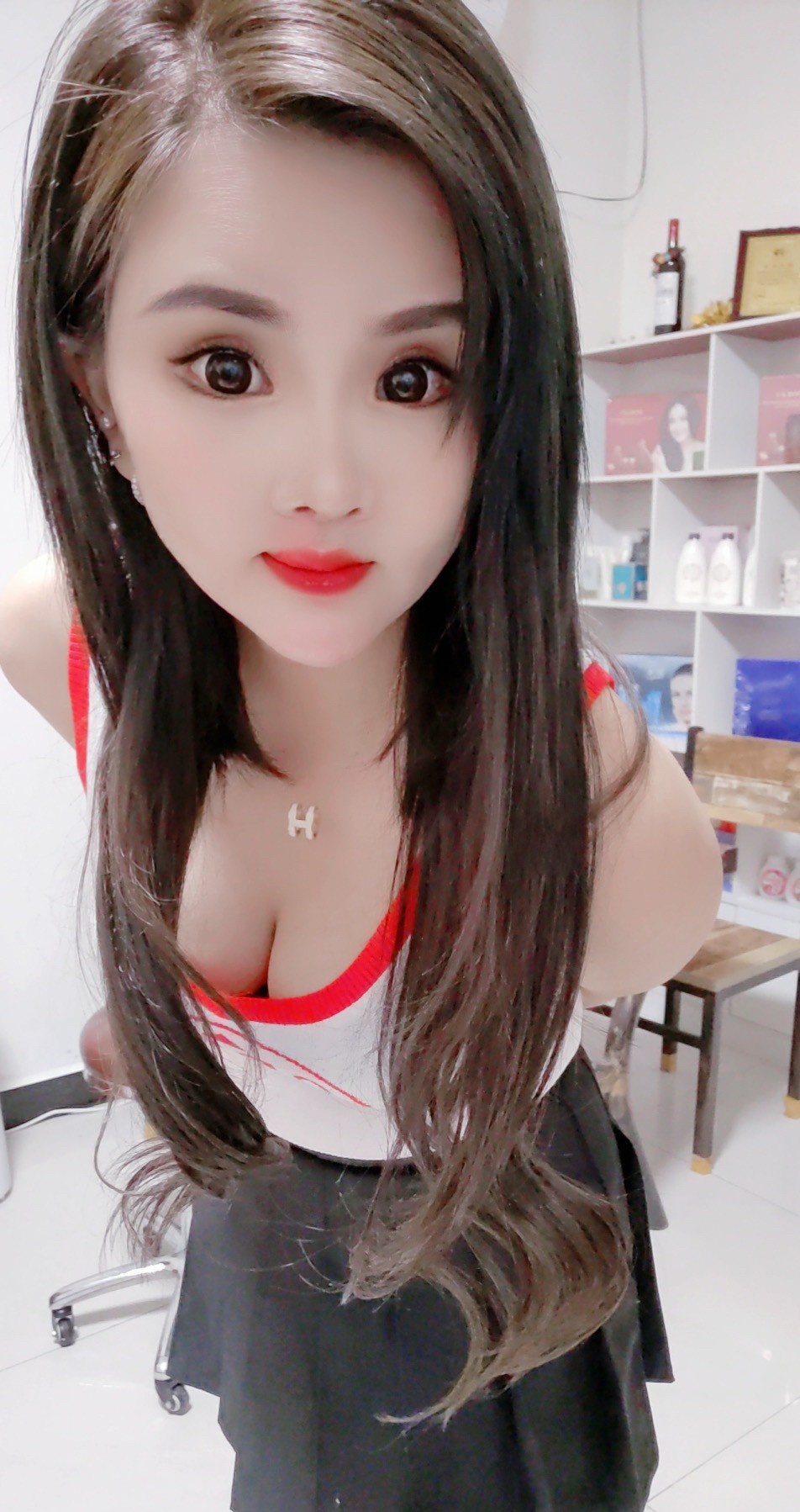 新开发的成都娇儿苗条胸大